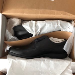 Mens 10.5 Oxford shoes